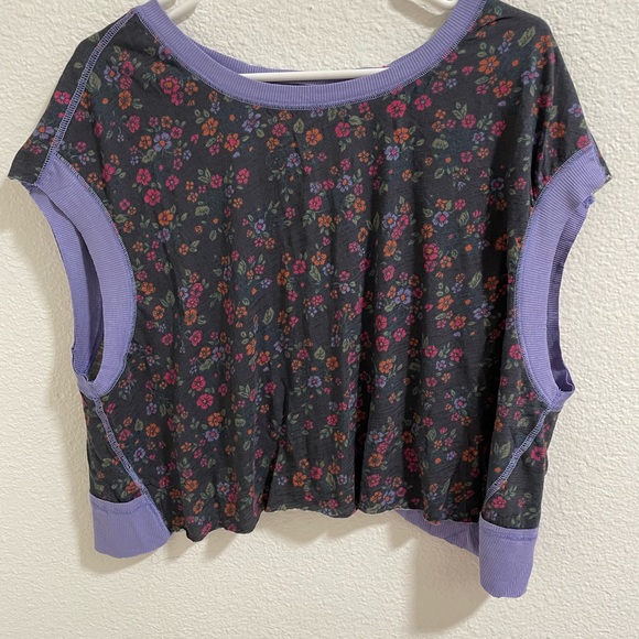 Natural Life Floral Print Women's workout crop Top - Picture 3 of 6